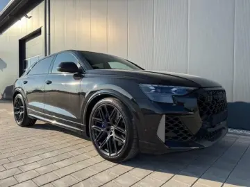 AUDI RSQ8 performance #25 #RS Design blau #305 km h