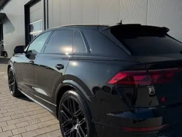AUDI RSQ8 performance #25 #RS Design blau #305 km h
