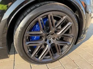 AUDI RSQ8 performance #25 #RS Design blau #305 km h
