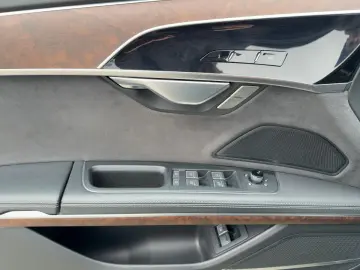AUDI A8 L 60 TFSI e QU MATRIX NAV HuD B&O TV AIR PANO