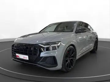 AUDI Q8 50 TDI quattro S line competition     AHK