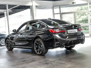 BMW 330i xDrive M Sport LC Prof. HiFi ACC RFK LED PD