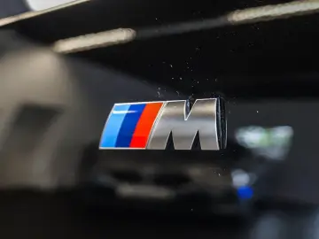 BMW 330i xDrive M Sport LC Prof. HiFi ACC RFK LED PD