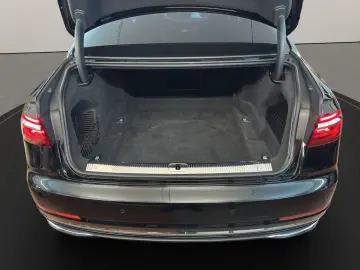 AUDI A8 55 TFSI Lang qu PANO H-UP VIRTUAL MATRIX B&O