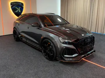 AUDI RSQ8 KEYVANY CARBON KERAMK B&O STAN.HZ DYNMK.PLS