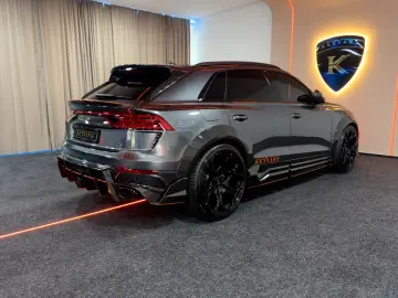 AUDI RSQ8 KEYVANY CARBON KERAMK B&O STAN.HZ DYNMK.PLS