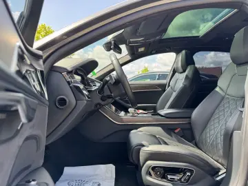 AUDI A8 55TFSI L quatt. S-line HD-Matrix B&O
