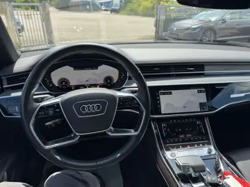 AUDI A8 55TFSI L quatt. S-line HD-Matrix B&O
