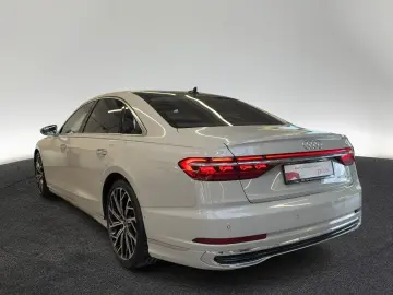 AUDI A8 Lang 50 TDI quattro Matrix Head-Up Standh Pan