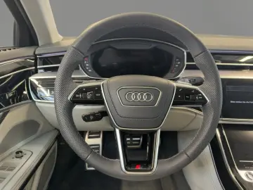 AUDI A8 Lang 50 TDI quattro Matrix Head-Up Standh Pan
