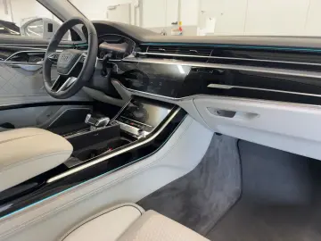 AUDI A8 Lang 50 TDI quattro Matrix Head-Up Standh Pan