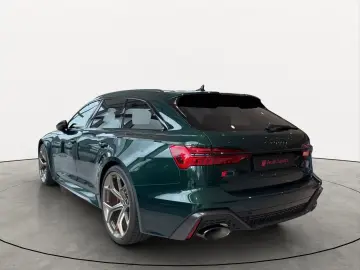 AUDI RS 6 Avant 4.0 TFSI quattro performance Pano Sta