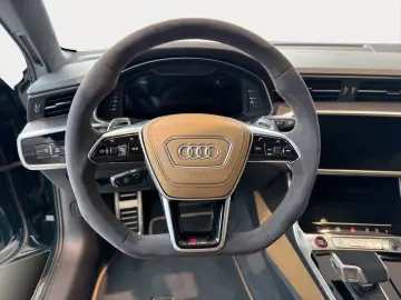 AUDI RS 6 Avant 4.0 TFSI quattro performance Pano Sta
