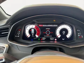 AUDI RS 6 Avant 4.0 TFSI quattro performance Pano Sta