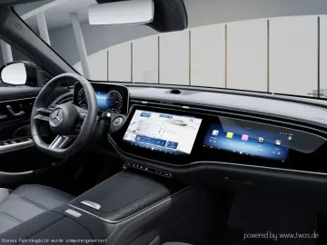 MERCEDES-BENZ E 400 e 4M AMG Pano DISTRONIC 360 DIGI…