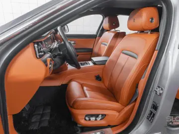 ROLLS ROYCE Ghost - Belgian Car - 1 Owner - Two Tone - Star