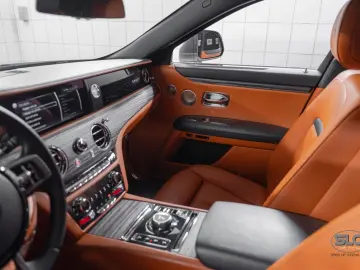 ROLLS ROYCE Ghost - Belgian Car - 1 Owner - Two Tone - Star