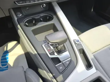 AUDI A5 40 TDI qua S-Line STANDHZ B&O AHK PANO 360 MA