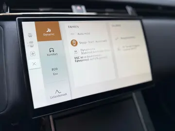 LAND ROVER Range Rover Velar R-Dynamic SE Panorama ACC 1Han