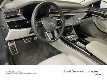AUDI S8 4.0 TFSI qu. tiptr. MATRIX NAV PAN B&O LEDER