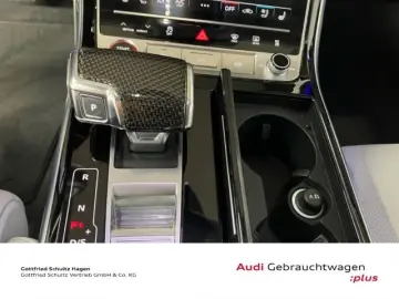 AUDI S8 4.0 TFSI qu. tiptr. MATRIX NAV PAN B&O LEDER