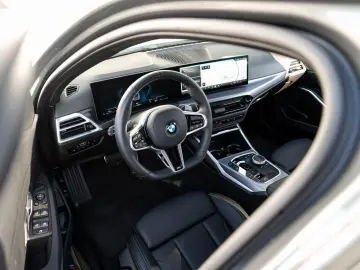 BMW 320i Limousine M-Sport GSD Navi ParkAss S-Glas