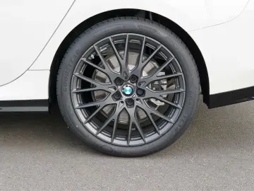 BMW M235 xDrive Gran Coupe Innovationspaket