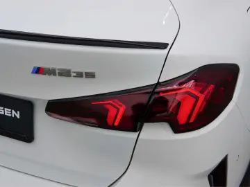 BMW M235 xDrive Gran Coupe Innovationspaket