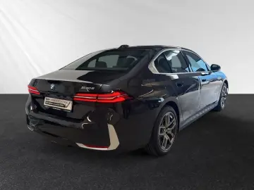 BMW 530e Inkl. € 1.190 Zubehörbonus  Head-Up PA  Sit