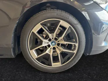 BMW 530e Inkl. € 1.190 Zubehörbonus  Head-Up PA  Sit