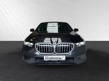 BMW 530e Inkl. € 1.190 Zubehörbonus  Head-Up PA  Sit