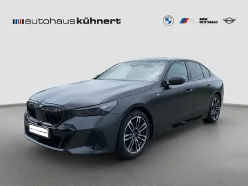 BMW 550e xDrive Limousine    M-Sport PRO AHK Sitzkli