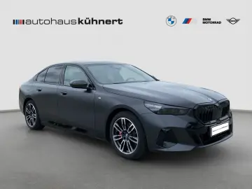 BMW 550e xDrive Limousine    M-Sport PRO AHK Sitzkli