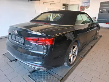 AUDI A5 Cabriolet 40 TFSI advanced Kamera Garantie