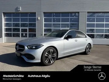 MERCEDES-BENZ C 180 Avantgarde Night 18  Pano D-Ligh…
