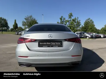 MERCEDES-BENZ C 180 Avantgarde Night 18  Pano D-Ligh…