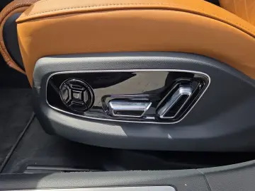 AUDI A8 50 TDI qu S line Navi Matrix Alu AHK HUD B&O