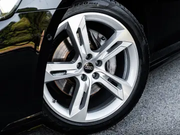 AUDI A8 50 TDI L quattro S-LINE PANORAMA FOND TV