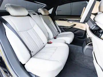 AUDI A8 50 TDI L quattro S-LINE PANORAMA FOND TV