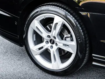 AUDI A8 50 TDI L quattro S-LINE PANORAMA FOND TV