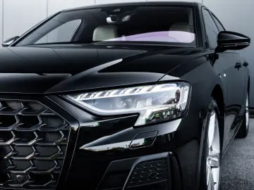 AUDI A8 50 TDI L quattro S-LINE PANORAMA FOND TV