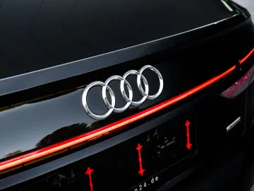 AUDI A8 50 TDI L quattro S-LINE PANORAMA FOND TV
