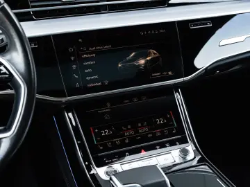 AUDI A8 50 TDI L quattro S-LINE PANORAMA FOND TV