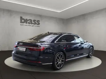 AUDI A8 L TFSI E 60 UPE 161.302 €
