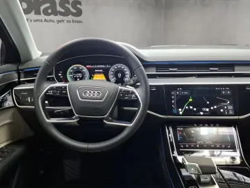 AUDI A8 L TFSI E 60 UPE 161.302 €