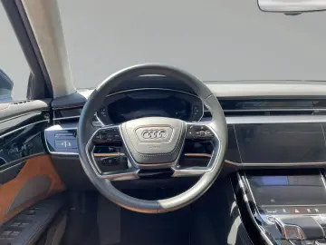 AUDI A8 60 TFSI e quattro Matrix B&O Pano 360 HuD