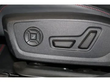 AUDI S3 Limousine 2.0 TFSI quattro SONOS Pano RFK