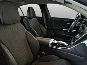 MERCEDES-BENZ C 180 Avantgarde ADVANCED WINTERPAKET AMBIENTE
