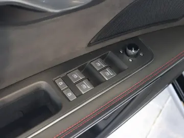 AUDI S8 4.0 TFSI qu. B&O LUFT HUD 360  MATRIX PANO