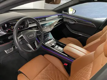 AUDI A8 50 TDI quattro S line PANO HUD STHZG AHK 360